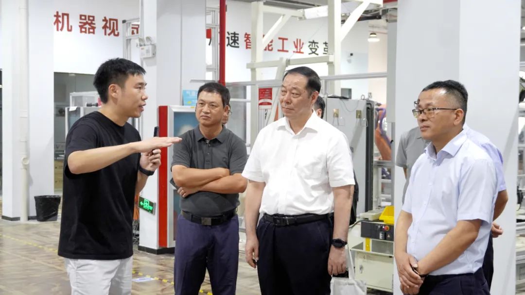 640 (2).jpg 640 (2).jpg